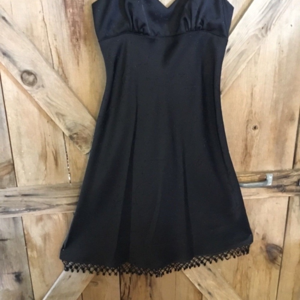 De-Laru Black Cocktail Dress